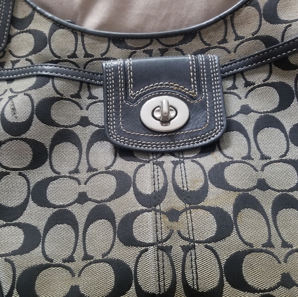 Small Coach bag - Picture 2 of 4